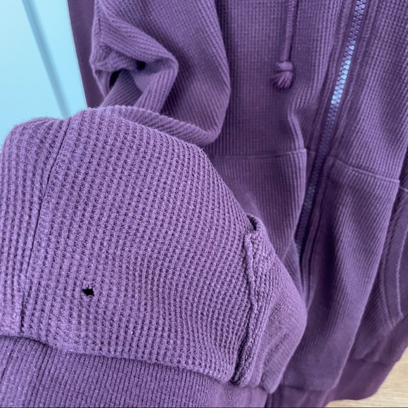 🎁 Free with ANY purchase!!! 🎁 - Picture 4 of 4